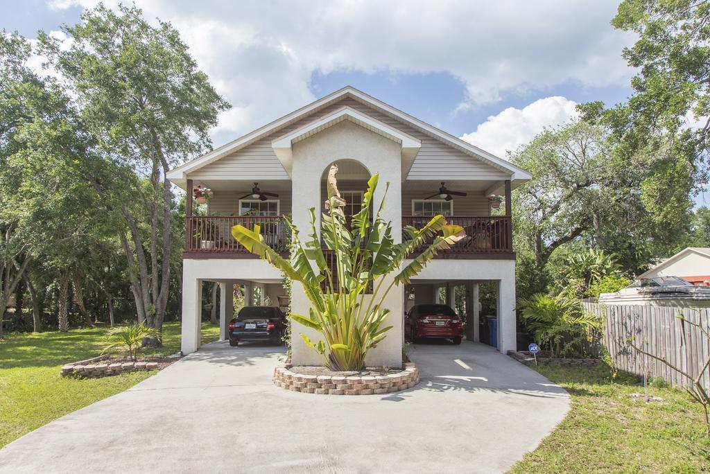 Treehouse Villa Tampa Exterior photo